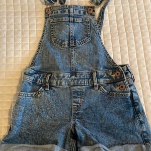 Abercrombie and Fitch kids shortall. Denim overalls. Jean overalls 9/10